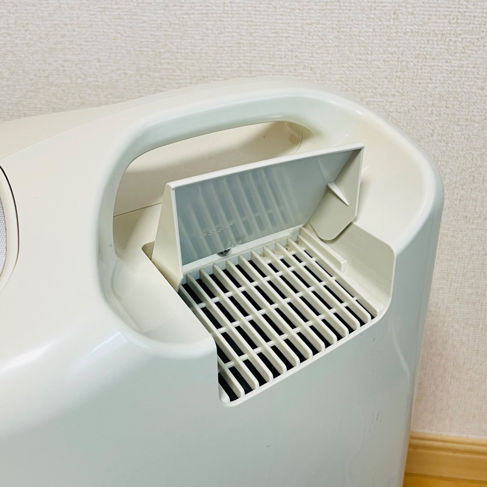 コロナ 衣類乾燥除湿器 CD-P6316 - メルカリ
