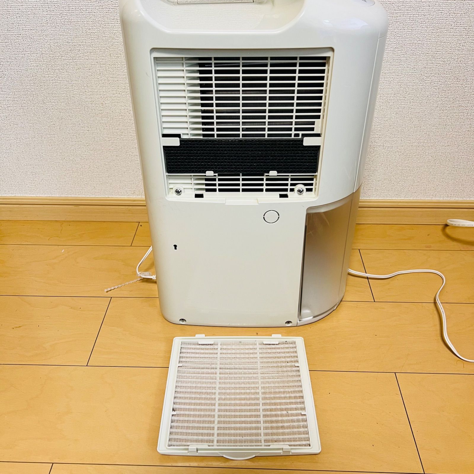 コロナ 衣類乾燥除湿器 CD-P6316 - メルカリ