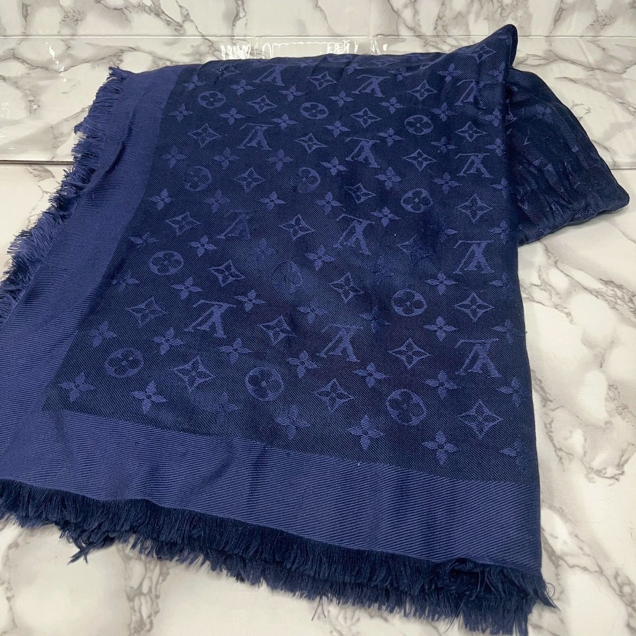【良品】ルイヴィトン LOUIS VUITTON モノグラム 大判ストール ショール フリンジ ネイビー