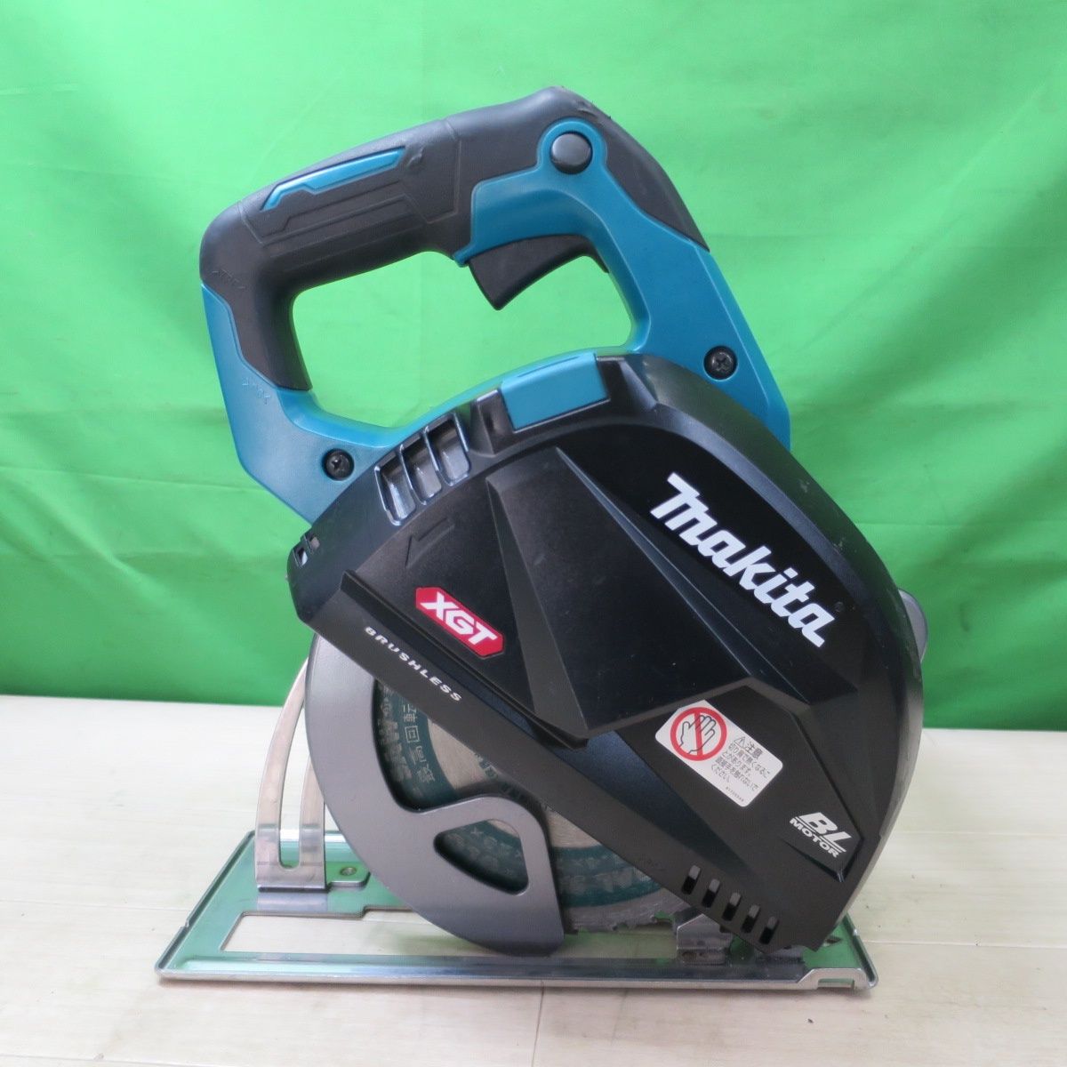 [送料無料] ☆マキタ 185mm 充電式 チップソー カッター CS001G 電動 工具 切断機 makita コードレス☆