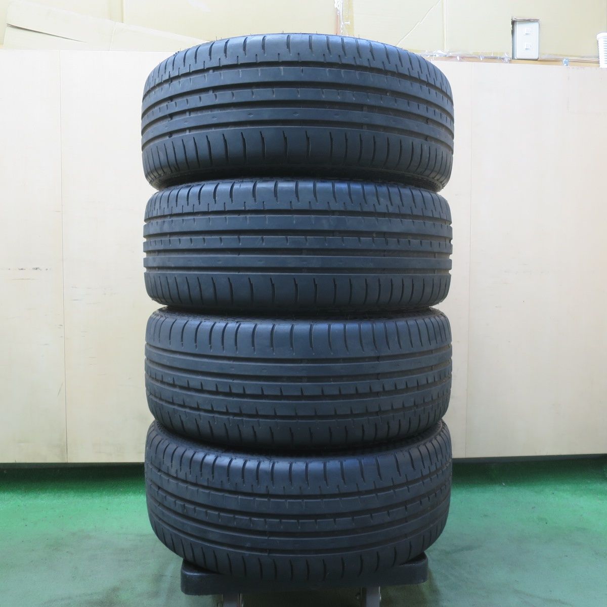 バリ溝！24年！8.5分★215/40R19 アクセレラ PHI Accelera オールシーズン タイヤ 19インチ プリウス レクサス CT インプレッサ 86 BRZ 等★6052913イノタ