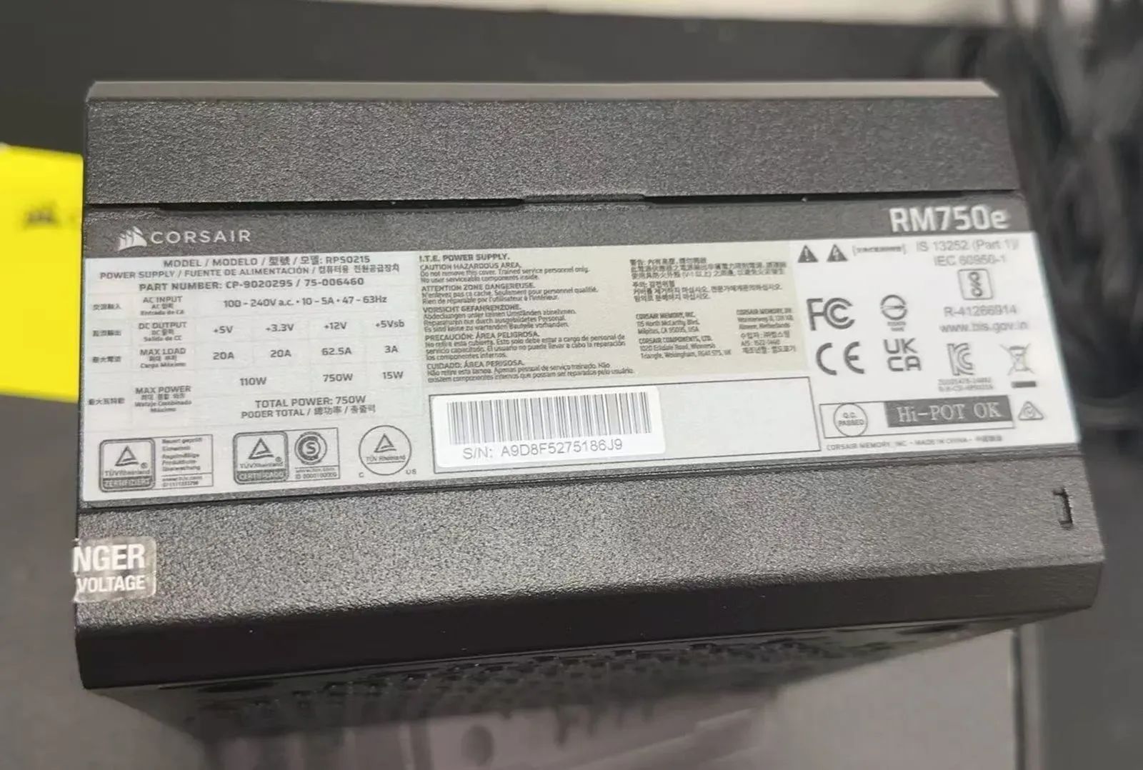 美品中古】CORSAIR RM750e 750W電源 ATX3.1- メルカリ