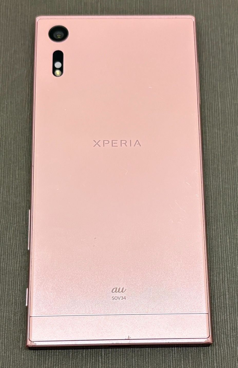 XPERIA XZ SOV34 ピンク 32GB au -HO688- - メルカリ