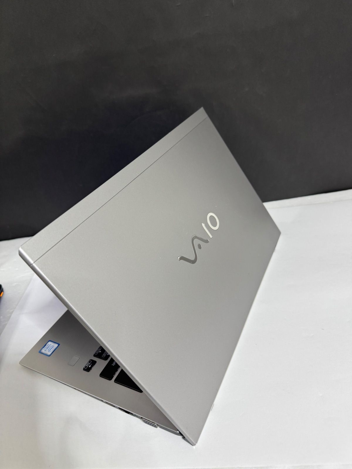 良品】VAIO VJPG11C11N I5－8世代 /8GB/128 GB/ 13.3 インチ FULL HD