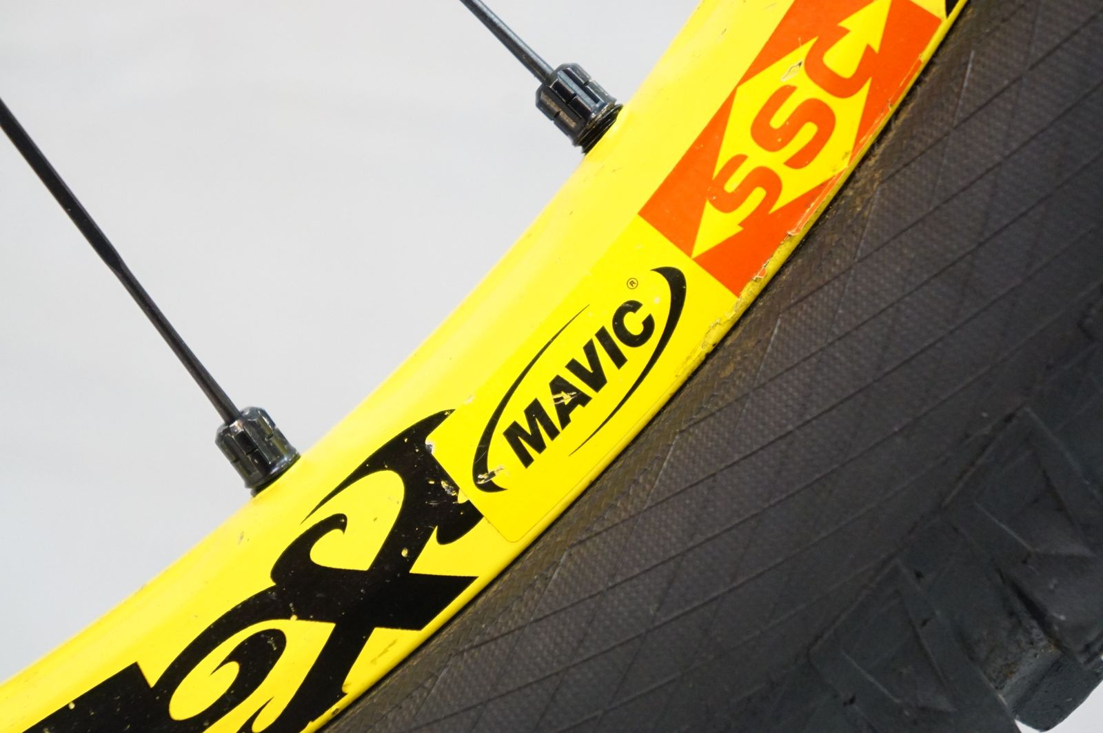 MAVIC 「マビック」 DEEMAX ULTIMATE 26インチ シマノ8/9速 ホイール 