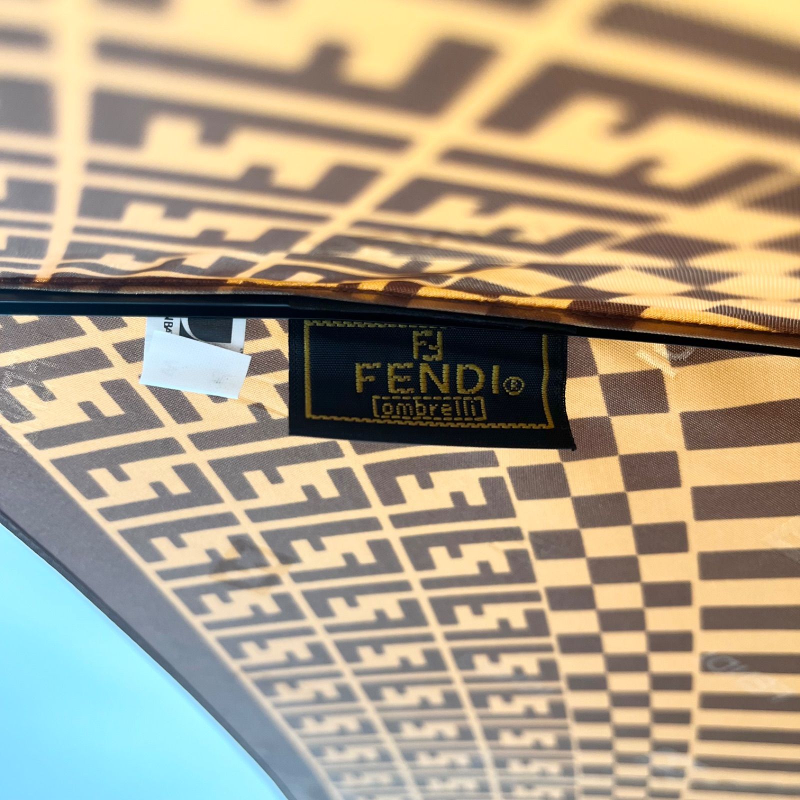 FENDI フェンディ ズッカ柄 長傘 雨傘 アンブレラ ブラウン - メルカリ