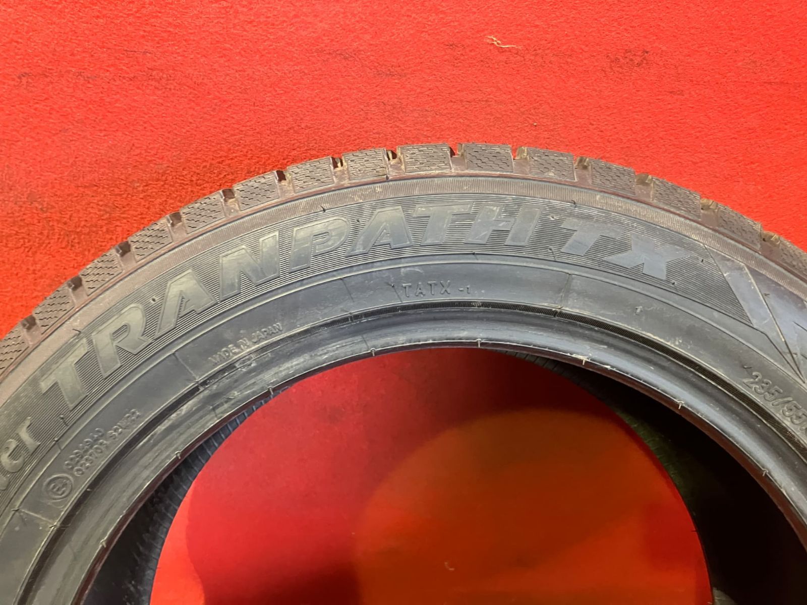 中古スタッドレスタイヤ【235/55R18 TOYO Winter TRANPATH TX】 4本SET