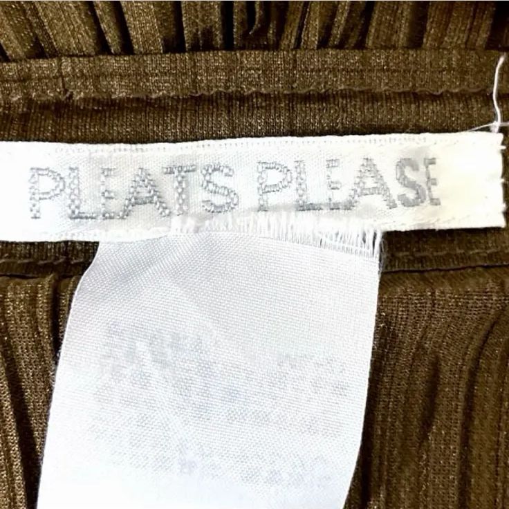 PLEATS PLEASE プリーツプリーズ issey miyake イッセイミヤケ