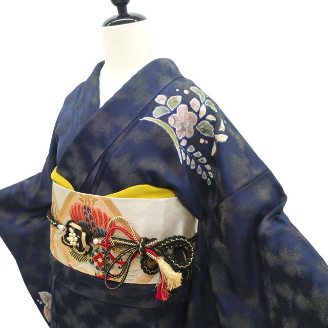 中古】 振袖 着物 リサイクル 正絹 成人式 フォーマル 袷 辻が花絞り 