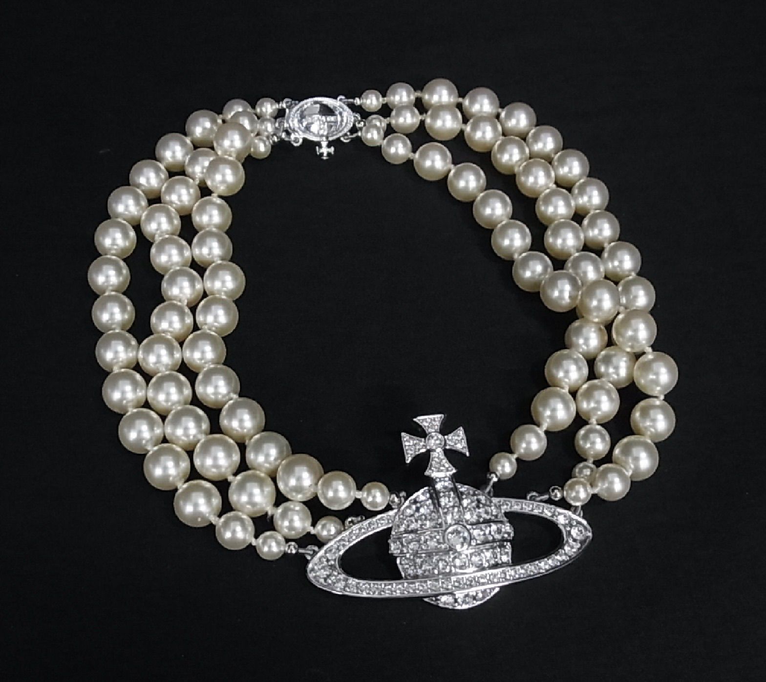 【中古】美品 Vivienne Westwood オーブ 3連 パール ネックレス