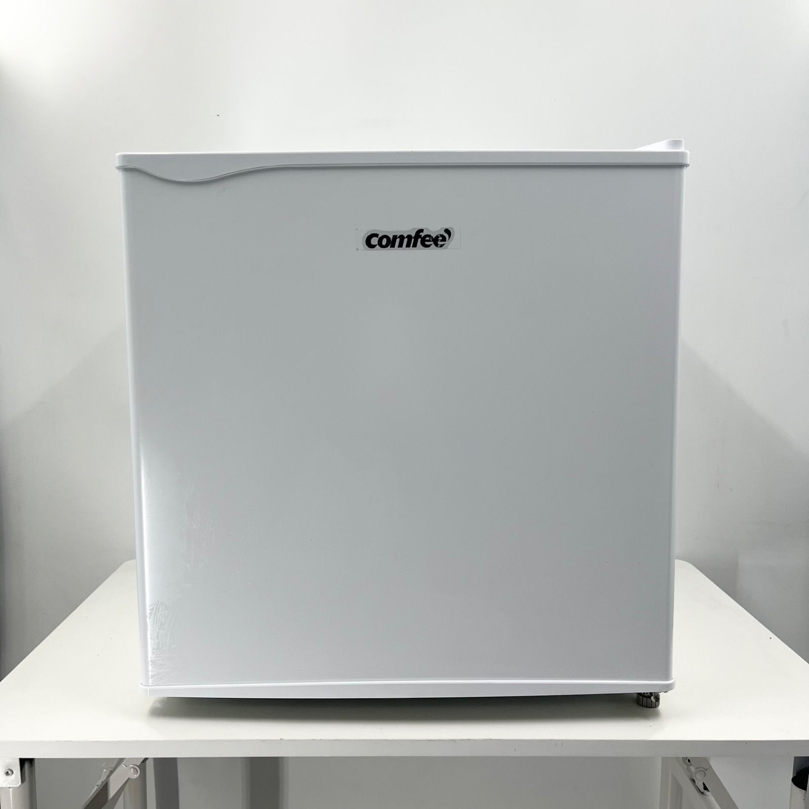 Comfee' 45L 1ドア冷蔵庫 RCD45WH/E 2023年製 小型冷蔵庫 動作品