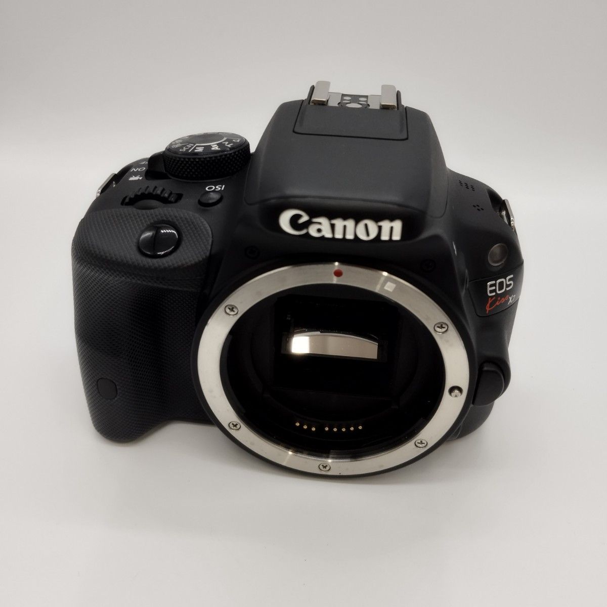 Canon EOS Kiss X7 / EF-S 18-55mm F3.5-5.6 超軽量一眼レフ ショット数3378回 20260407