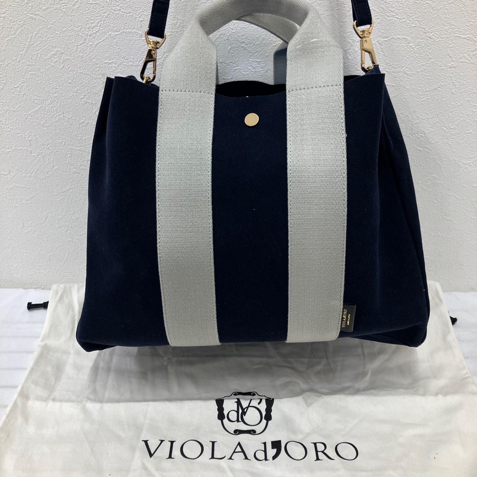 Y4114 VIOLAd