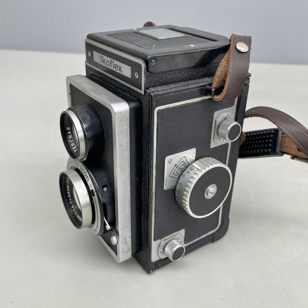 二眼レフカメラ Zeiss Ikon Ikoflex IIa Carl Zeiss Tessar 75mm F3.5