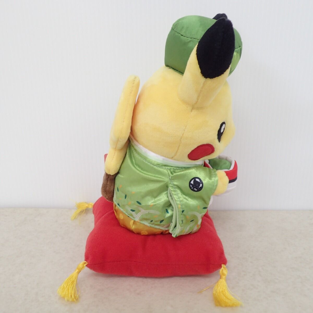 ポケモンセンター ぬいぐるみ はんなりお茶会ごっこ ピカチュウ オス 