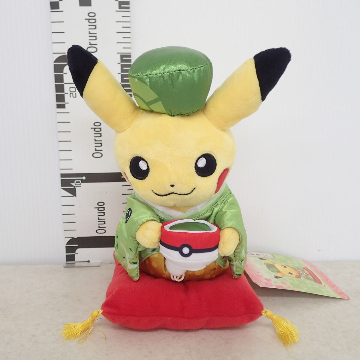 ポケモンセンター ぬいぐるみ はんなりお茶会ごっこ ピカチュウ オス