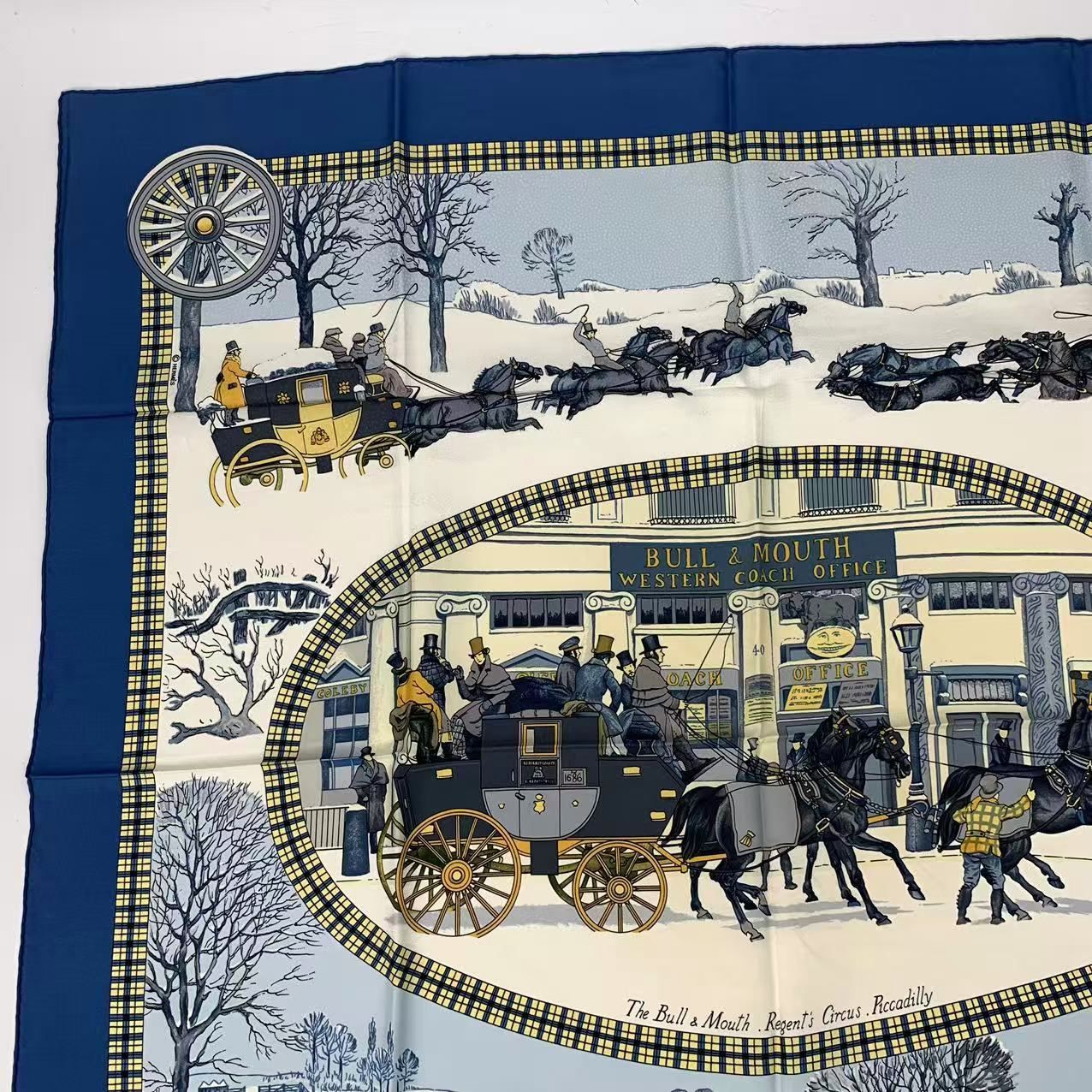 美品 HERMES エルメス カレ90 郵便馬車 LHIVER EN POSTE スカーフ