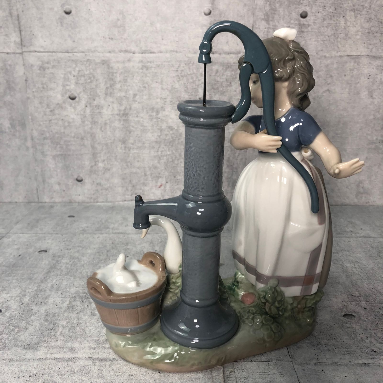 リヤドロ LLADRO 5285 農場の夏 SUMMER ON THE FARM スペイン製 希少な