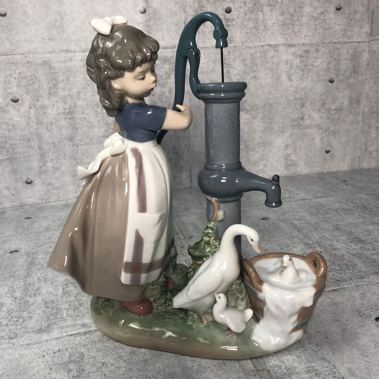 リヤドロ LLADRO 5285 農場の夏 SUMMER ON THE FARM スペイン製 希少な