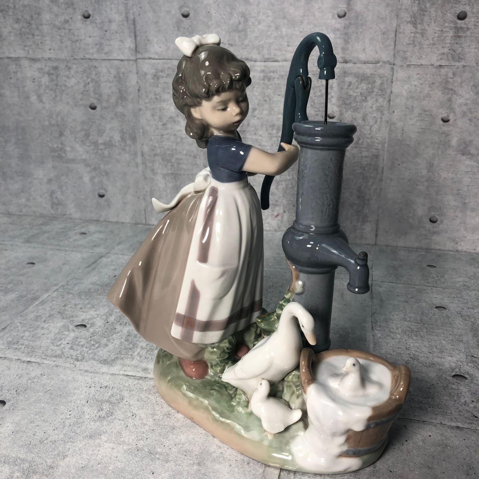 リヤドロ LLADRO 5285 農場の夏 SUMMER ON THE FARM スペイン製 希少な