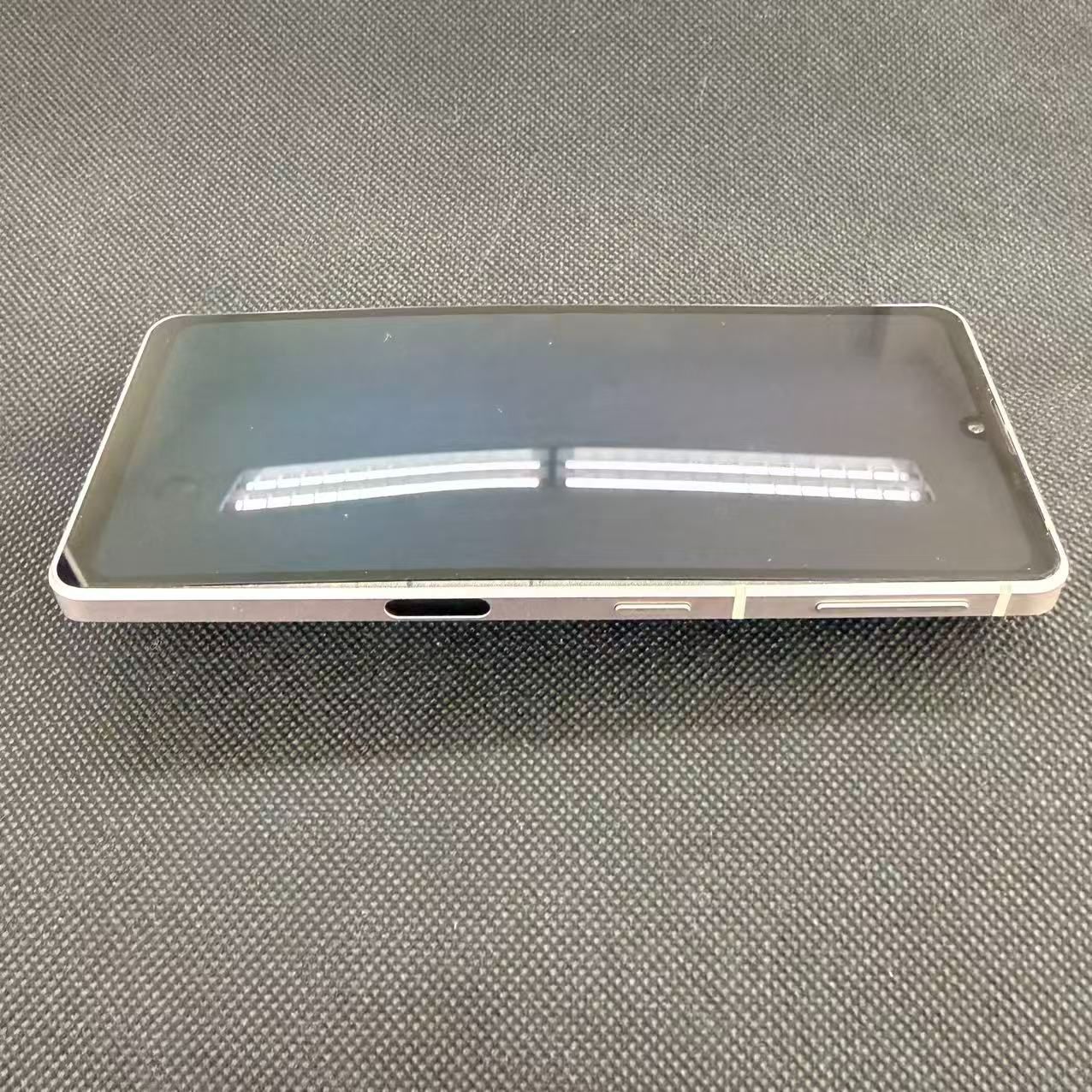 【ジャンク】 iPhone12 AQUOS SHG07 部品取り 本体 まとめ Quality Shop]【ジャンク品】AQUOS sense 7 SHG10 AUモデル 本体 修理