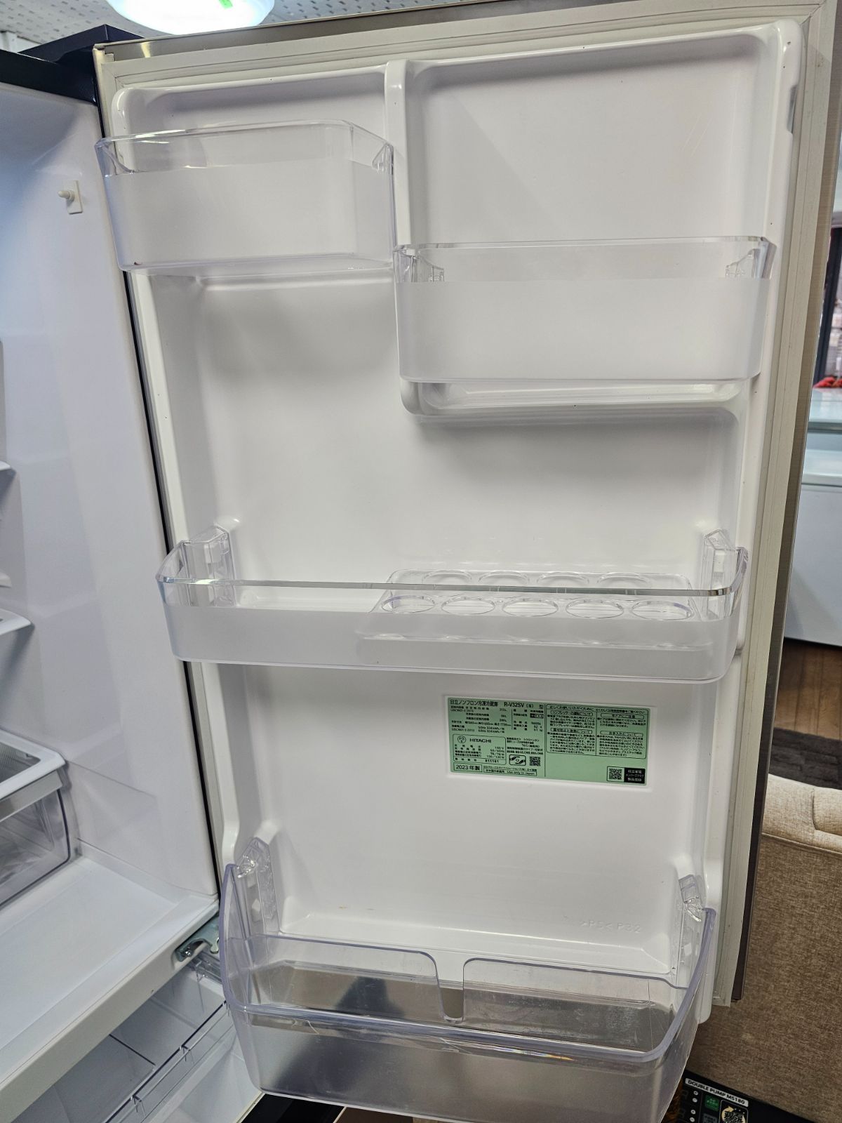 福岡限定送料無料】美品 2023年製 HITACHI 315L 3ドア冷蔵庫 R-V32SV(N 