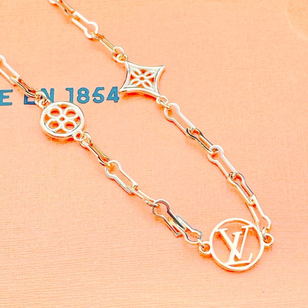 ◇ルイヴィトン◇新品仕上済 LOUIS VUITTON M69622 コリエ 