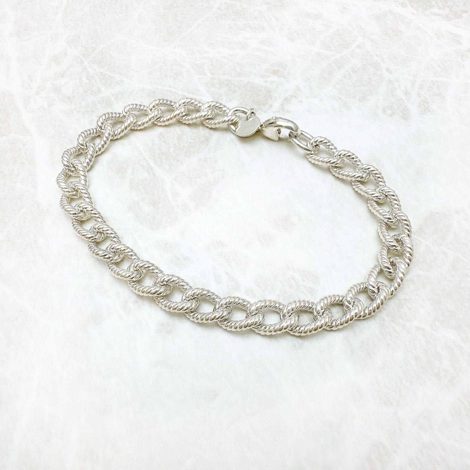 美品?Tiffany＆Co. ツイストローブ シルバーブレスレット 約19cm U 