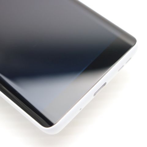新品同様 SIMフリー Rakuten Hand 5G ホワイト スマホ 白ロム 土日祝