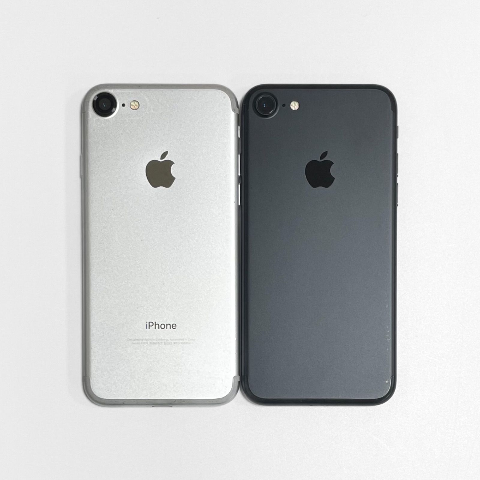 Apple iPhone７2台セット　ブラックとシルバー iPhone7 32GB/128GB 2台セット docomo ブラック/シルバー - メルカリ