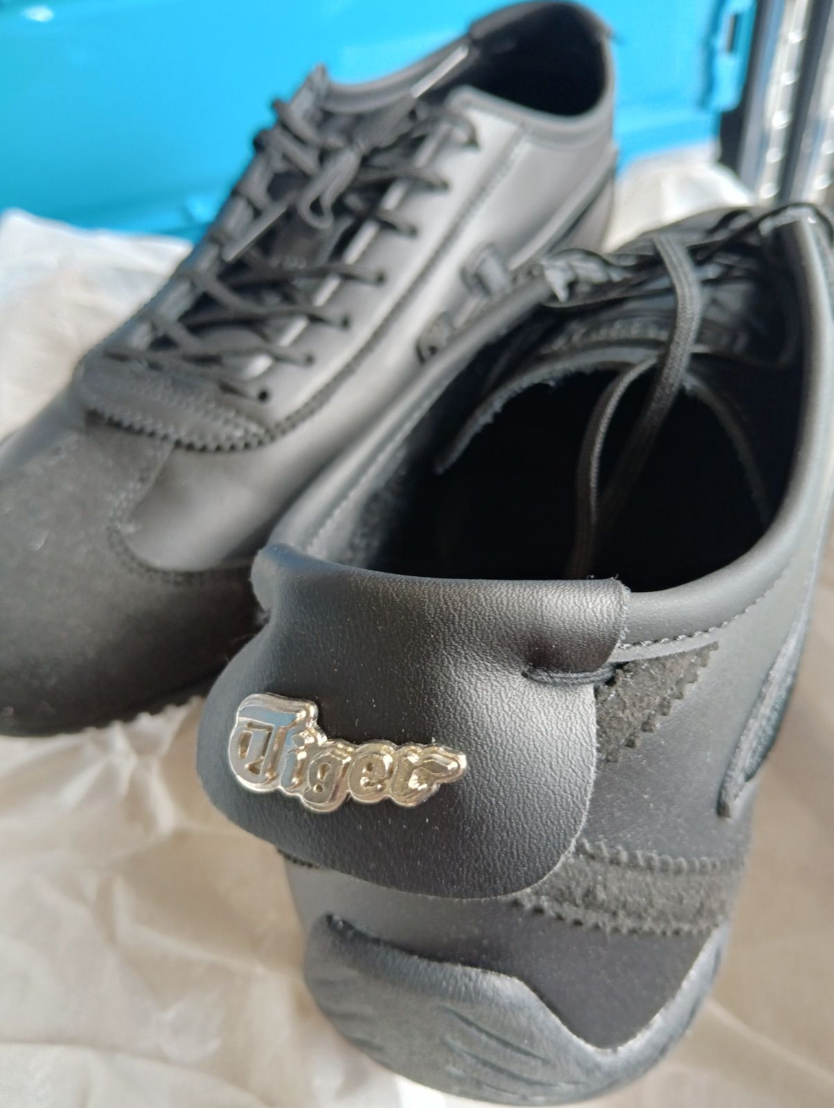Onitsuka Tiger MEXICO 66 28.5cm ブラック/グレー - メルカリ