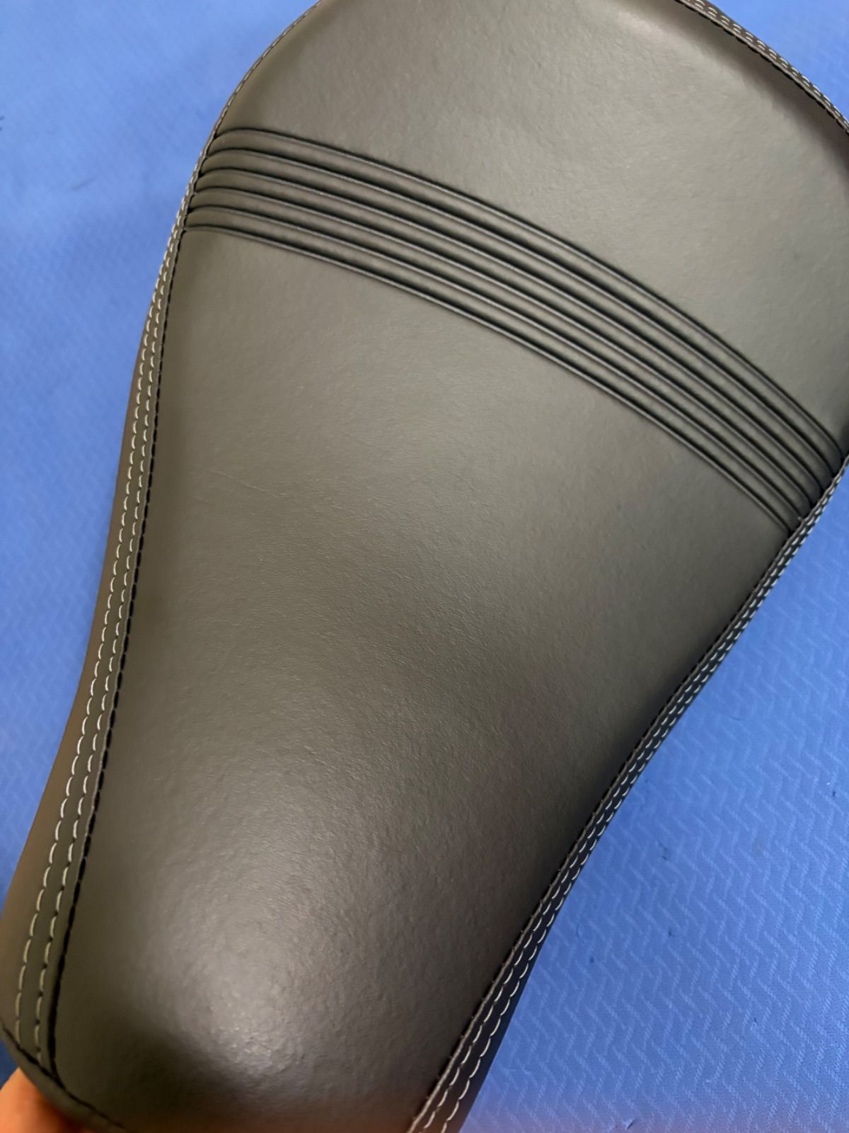 美品 Harley-Davidson ハーレー シート 純正シート XL スポーツスター