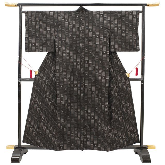 新古品】 本場大島紬 袷 着物 未使用 正絹 大島紬 泥染 7マルキ