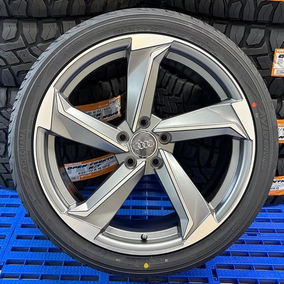【国産タイヤ】 新品 タイヤホイール 4本セット Audi アウディ A4 TT 19インチ 純正ボルト対応 ヨコハマ AVID ENVigor S321 255/35R19