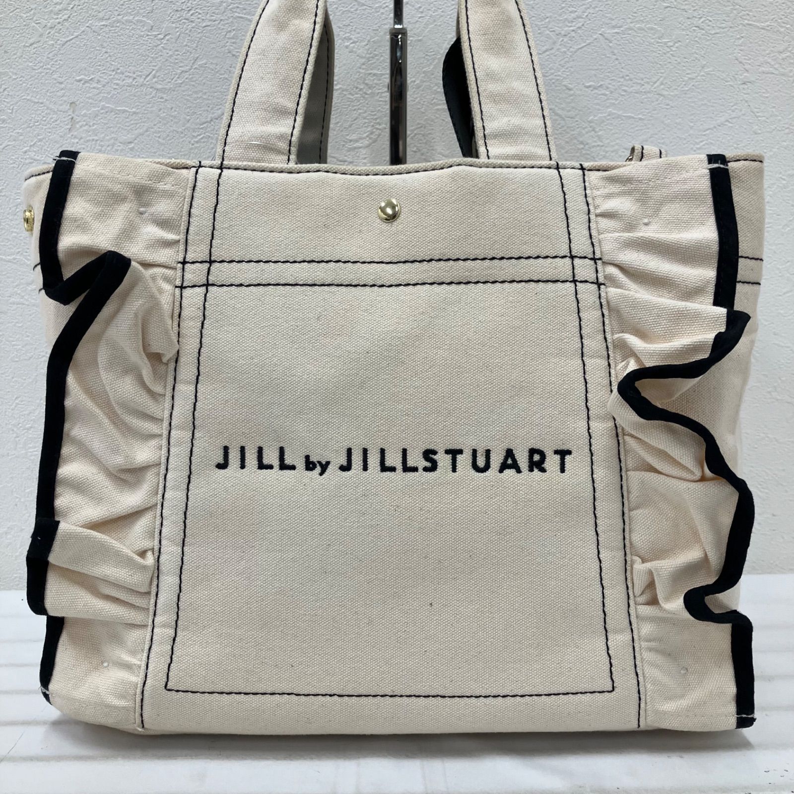 4086 JILL by JILLSTUART ジルバイジルスチュアート 2way ショルダーバッグ ハンドバッグ トートバッグ フリルトート キャンバス アイボリー オフホワイト フリル ラッフル シンプル きれいめ - メルカリ