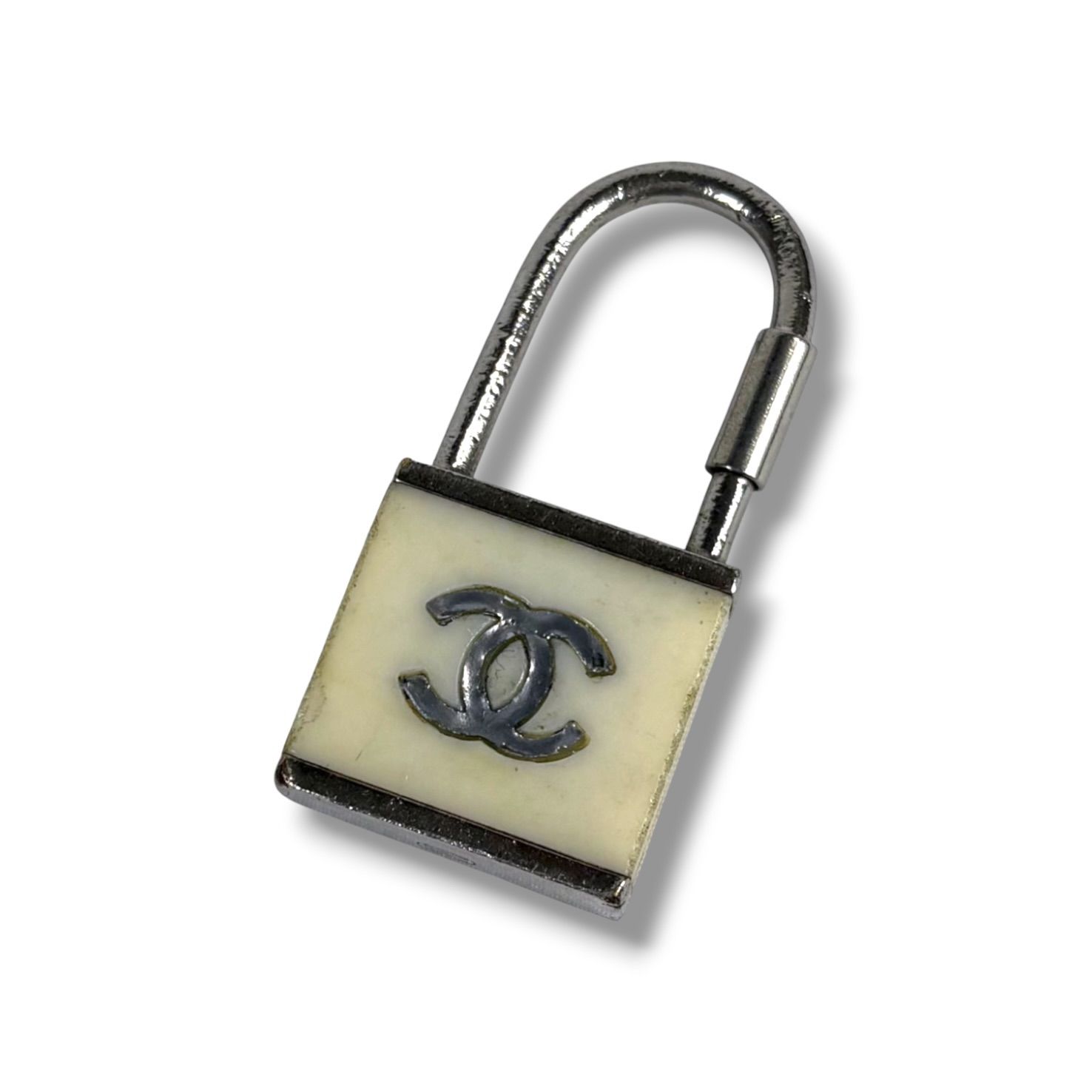 シャネル CHANEL パドロック型 バッグチャーム キーリング 