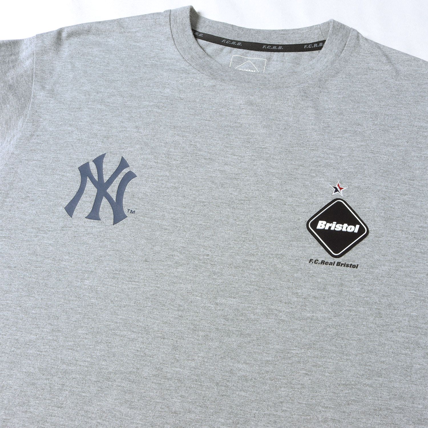 美品】F.C.Real Bristol エフシーレアルブリストル Tシャツ グレー