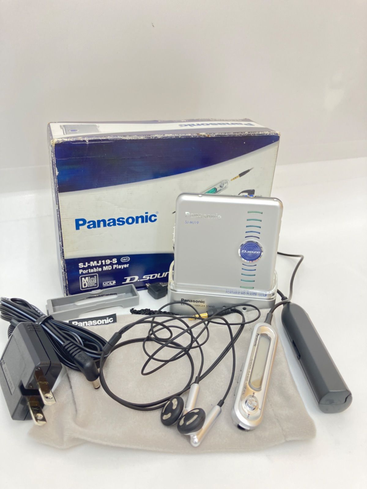 □ Panasonic パナソニック SJ-MJ19 ポータブルMDプレーヤー - メルカリ