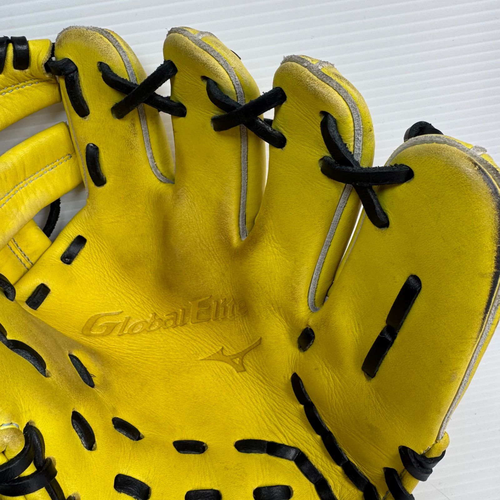 MIZUNO Global Elite トレーニンググラブ オールラウンド向け 守備練習 