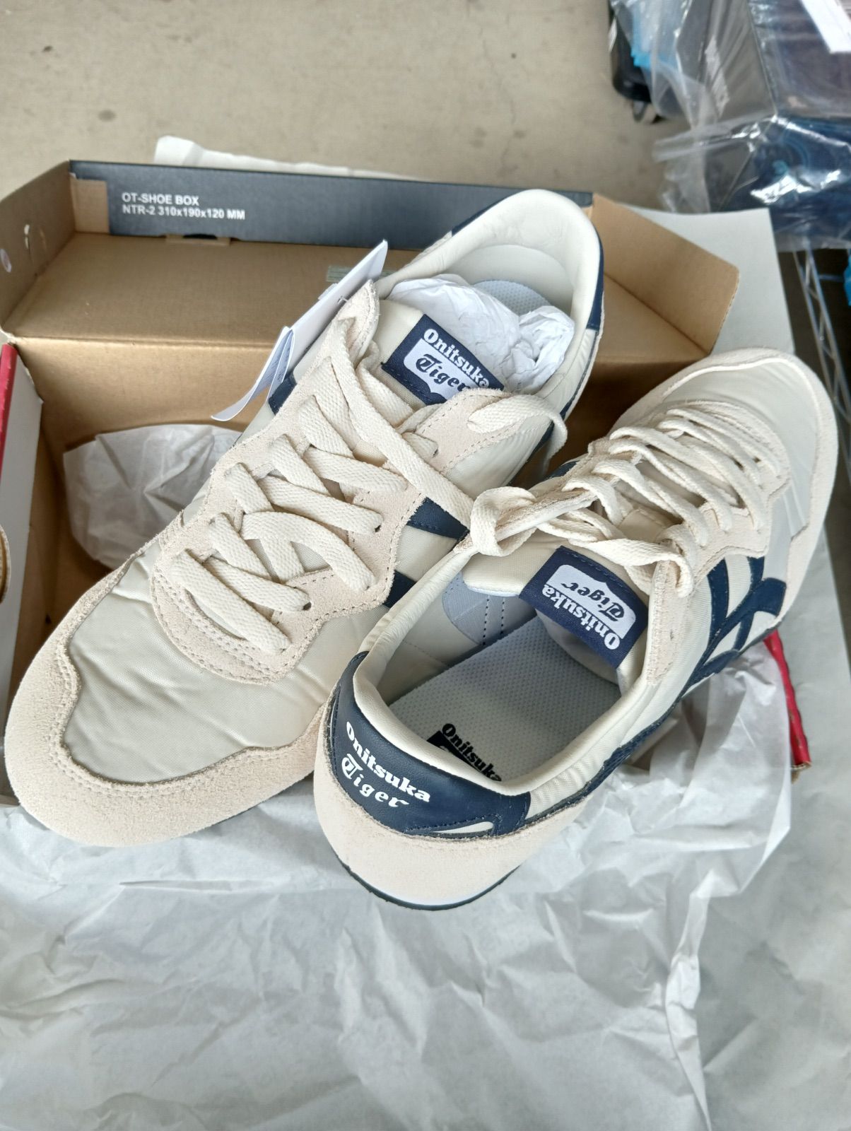 Onitsuka Tiger SERRANO 27.0cm ベージュ/ネイビー - メルカリ