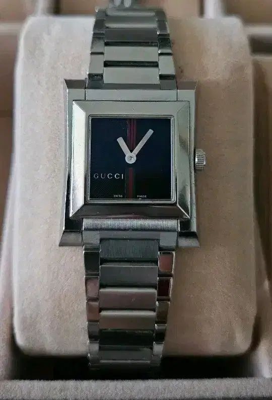 正規品 GUCCI クォーツ時計