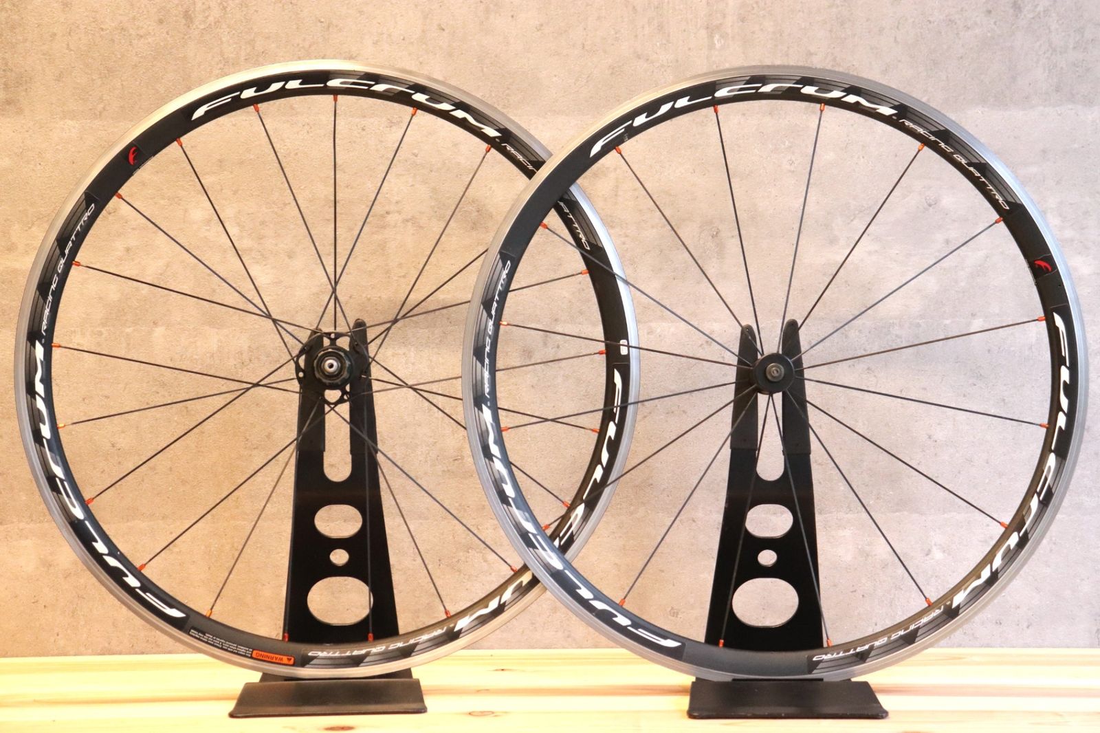 フルクラム FULCRUM レーシングクワトロ RACING QUATTRO クリンチャー ホイールセット シマノ12/11S 【さいたま浦和店】