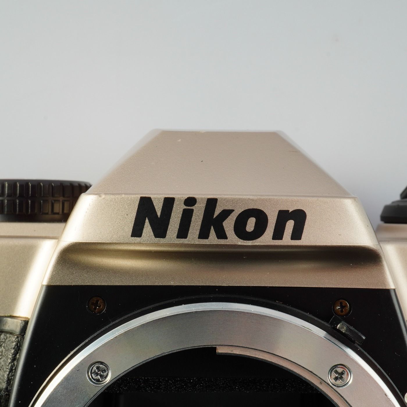 Nikon ニコン FM10 MF フィルム一眼レフカメラ - メルカリ