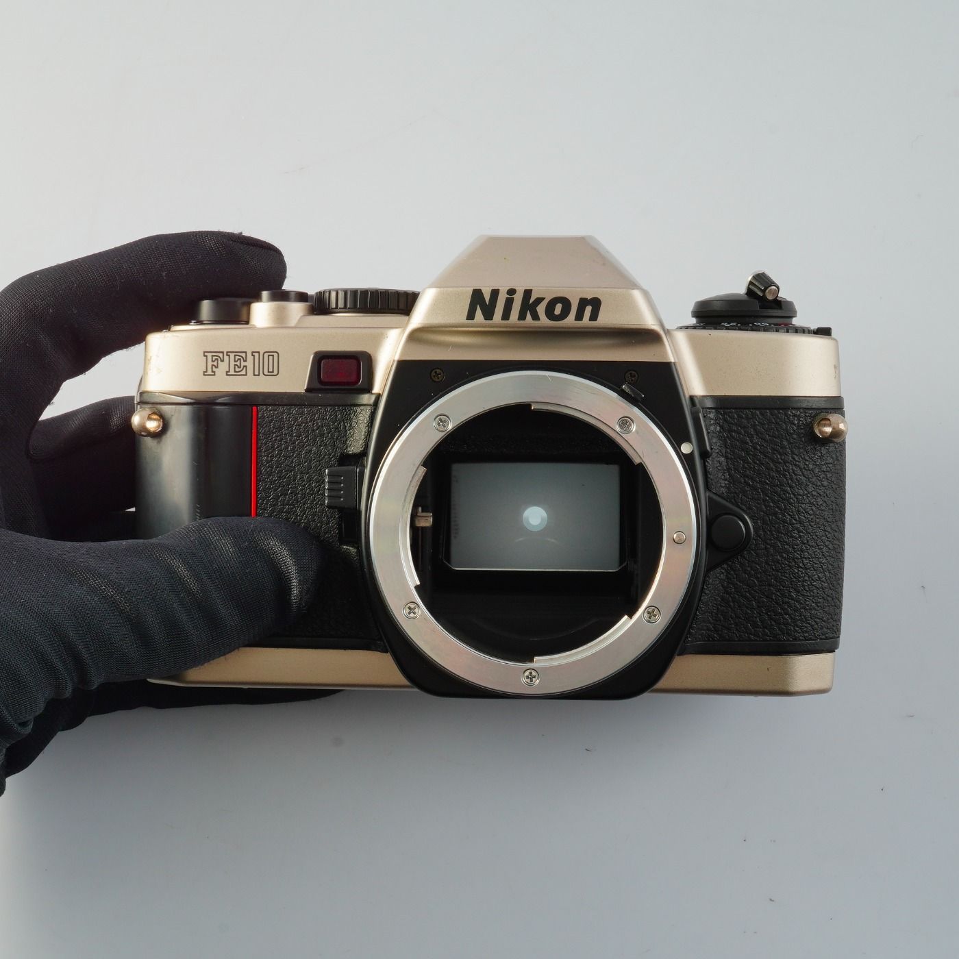 Nikon ニコン FM10 MF フィルム一眼レフカメラ - メルカリ