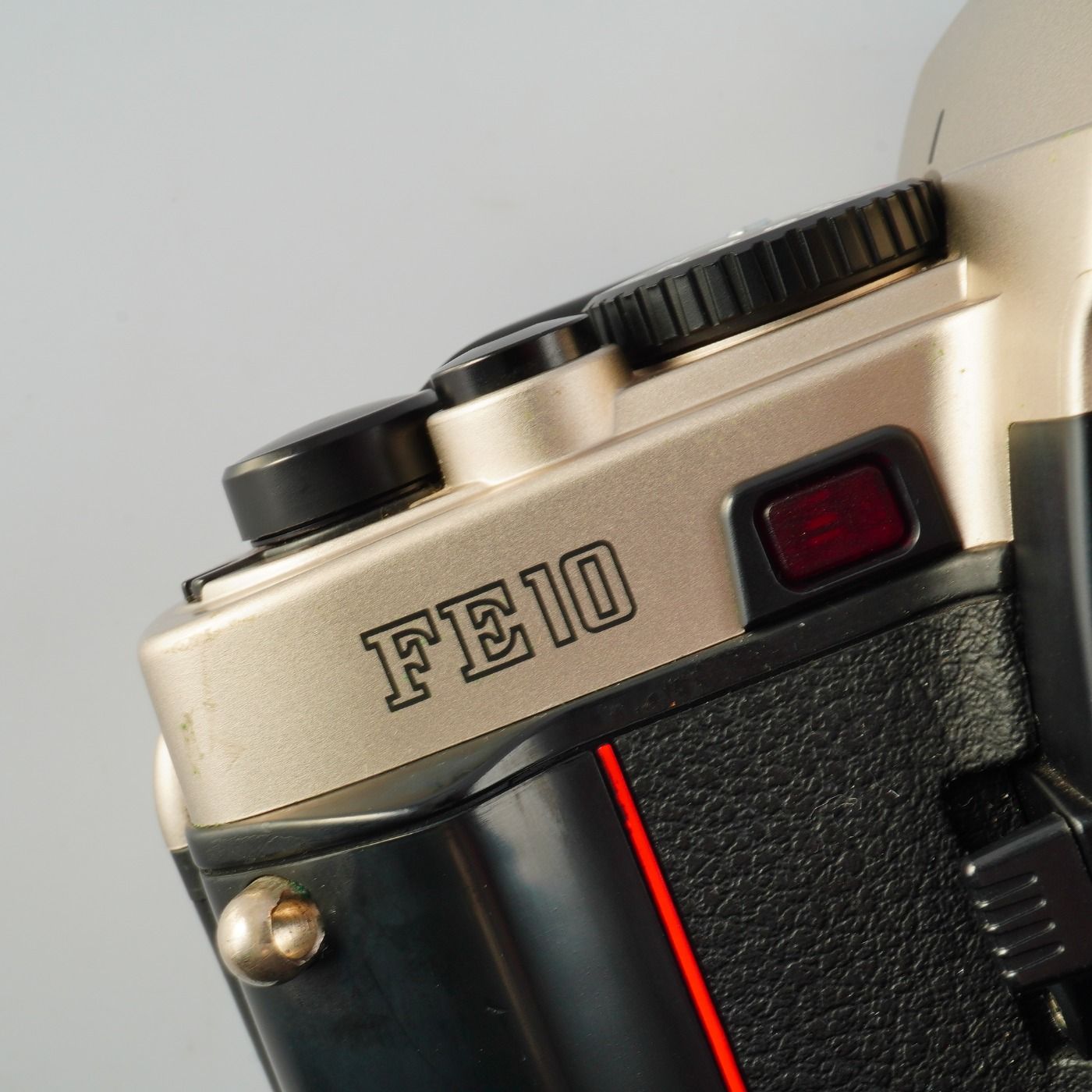 Nikon ニコン FM10 MF フィルム一眼レフカメラ - メルカリ