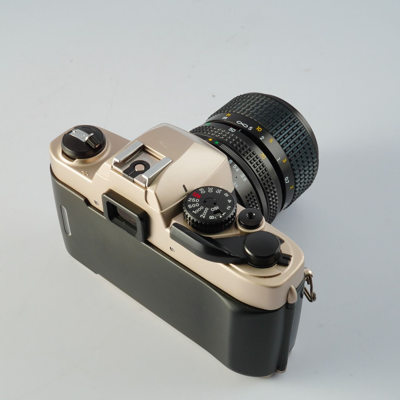 Nikon ニコン FM10 + Ai-S ZOOM Nikkor 35-70mm F/3.5-4.8 MF フィルム