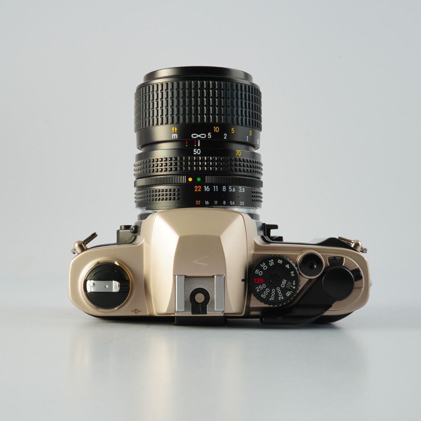 Nikon ニコン FM10 + Ai-S ZOOM Nikkor 35-70mm F/3.5-4.8 MF フィルム