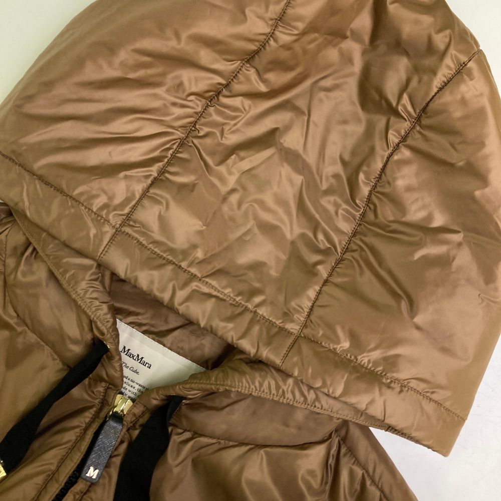 MAX MARA マックスマーラ 23973601346 The Cube CAMELUXE 中綿ケープ