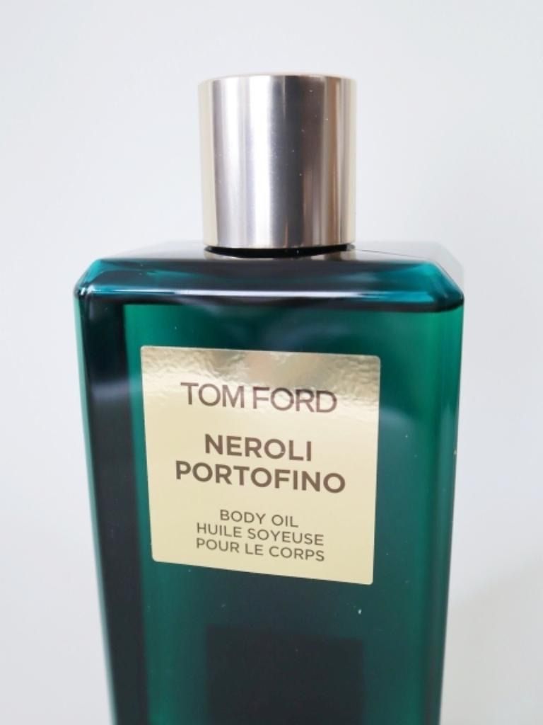 【未使用】TOM FORD BEAUTY　ネロリ・ポルトフィーノ ボディオイル〈マッサージオイル〉　2024年製　送料込み　6467444