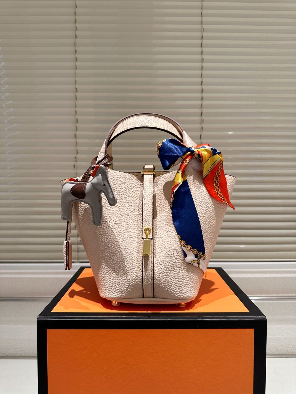 今日特価】Herm?s Picotin Lock 18（ピコタンロック）Cabas Style-WTO
